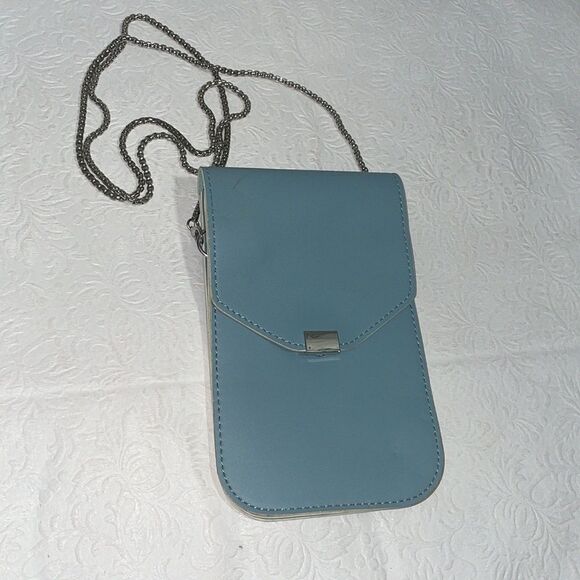 Window Crossbody Bags - Picture 9 of 9